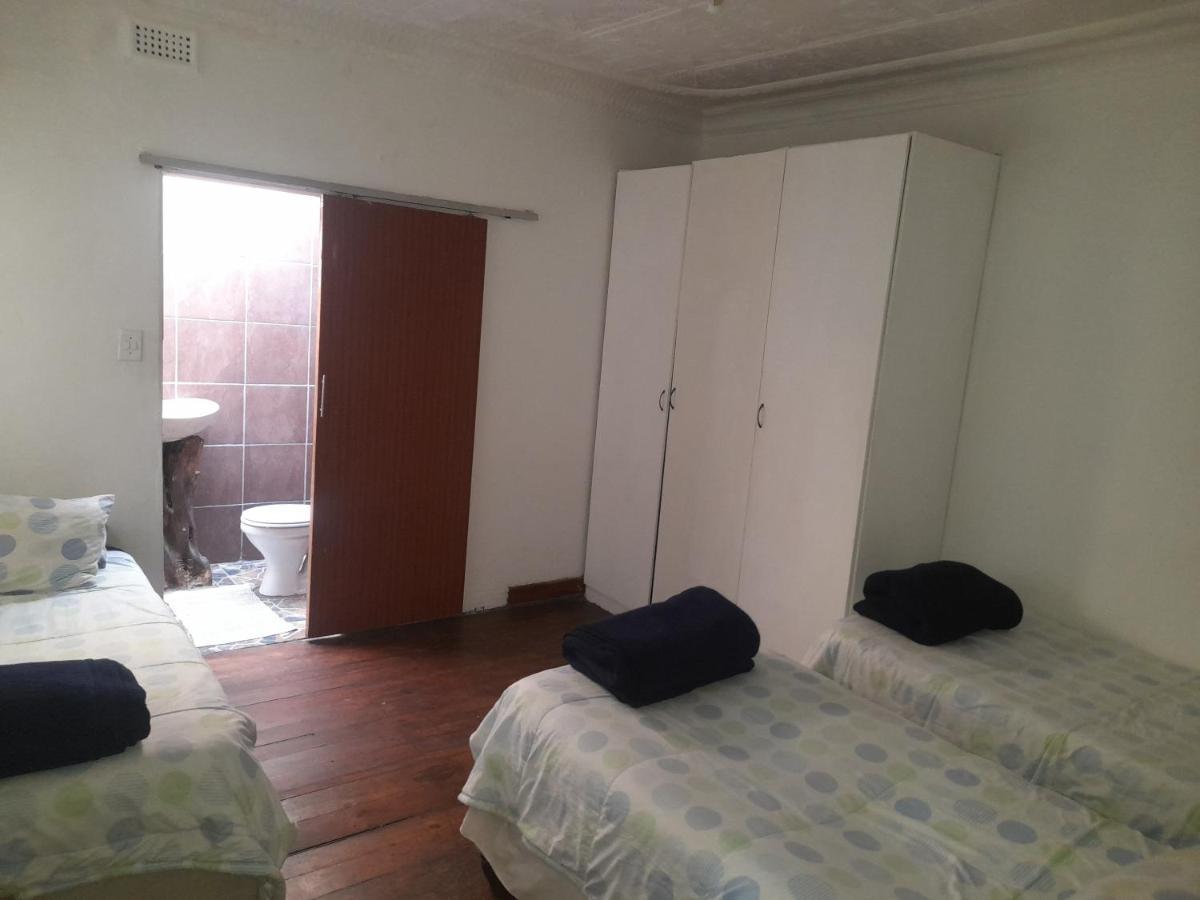 بيت شباب 1322 Backpackers International بريتوريا المظهر الخارجي الصورة
